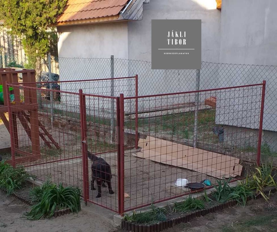 Hegesztett hálós kutya kennel kivitelezése, kutya kifutók építése.